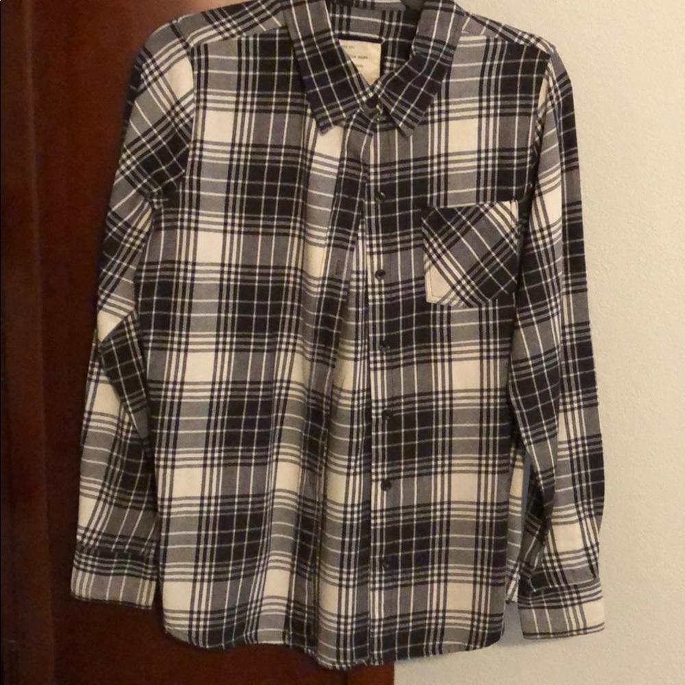 Long sleeve shirt